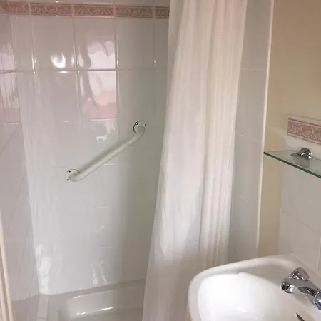 Mellottes * Cornamona